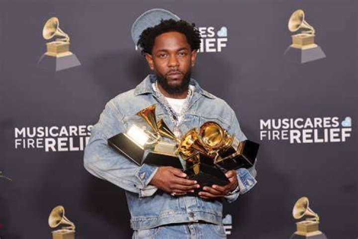 How many Grammys does Bryson Tiller have?