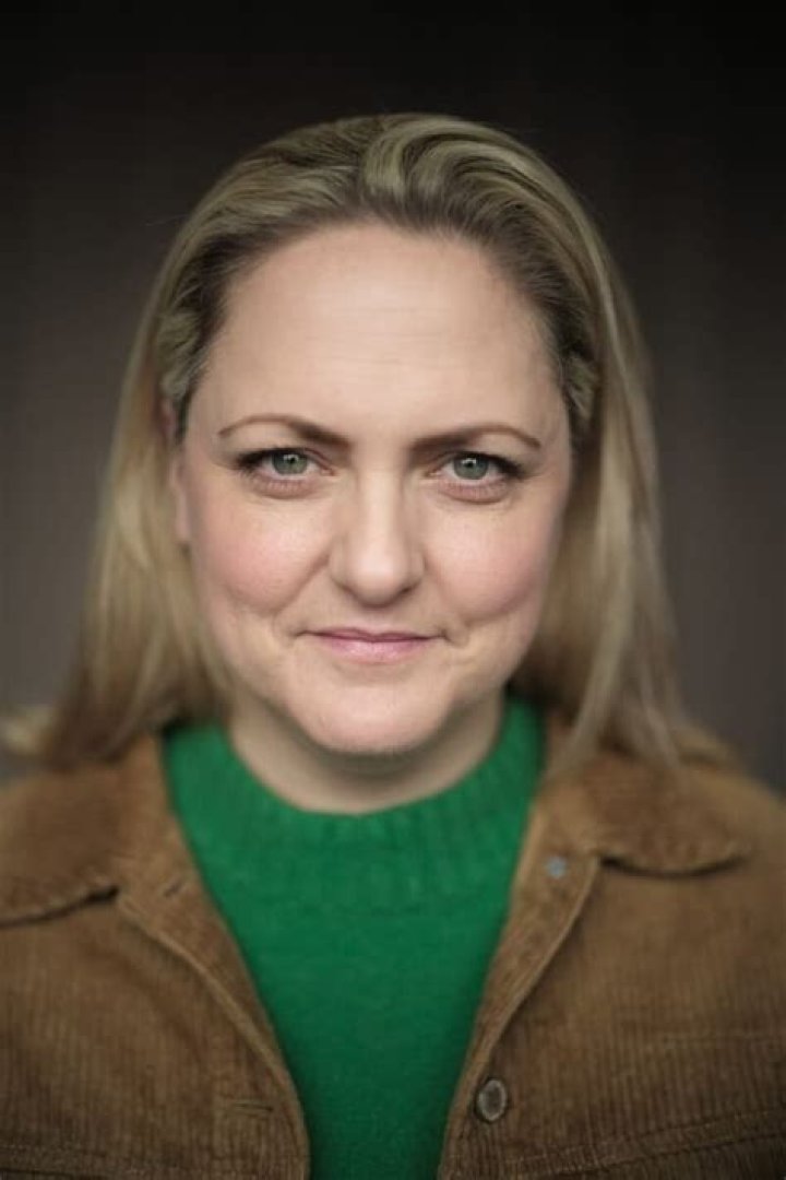 Laura Checkley Biography